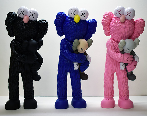 KAWS TAKE OPENEDITION (Black・Blue・Pink）3点セット